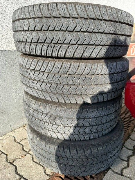 215/70R15C 109/107R Semperit tli gumi garnitra [4db]